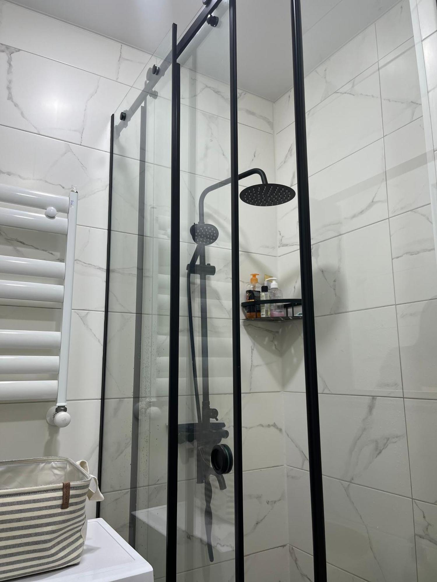 New Apartment With Sea View Makhinjauri Exterior foto